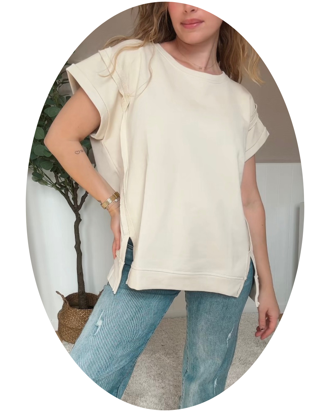 T-shirts & Tops
