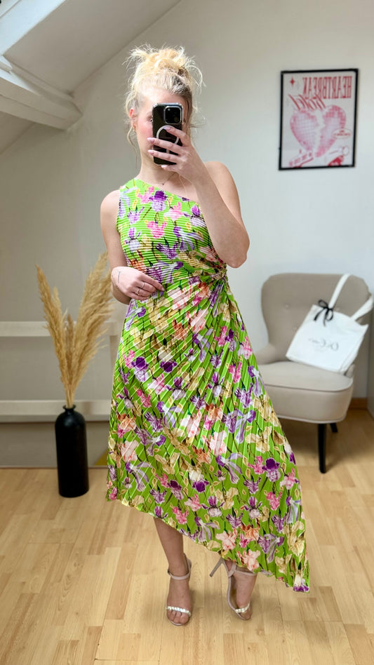 Robe Priscilia